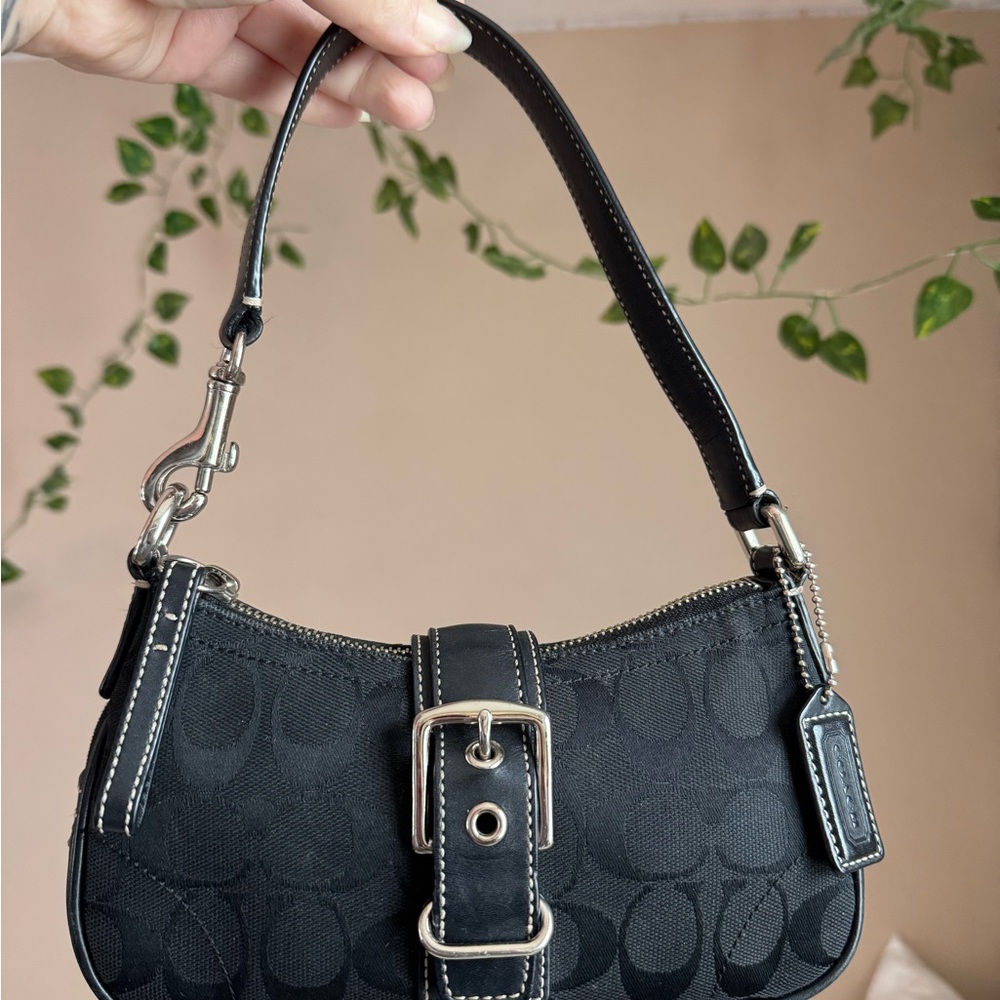 Black Coach Hampton Women's Handbag - Picture 3 of 6